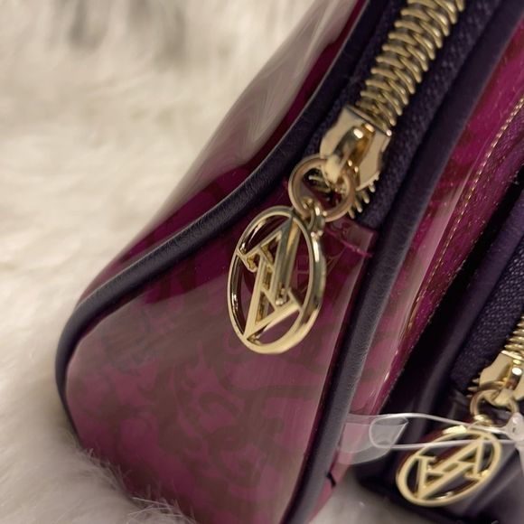 NEW ADRIENNE VITTADINI STUDIO COSMETIC BAGS - Picture 3 of 8